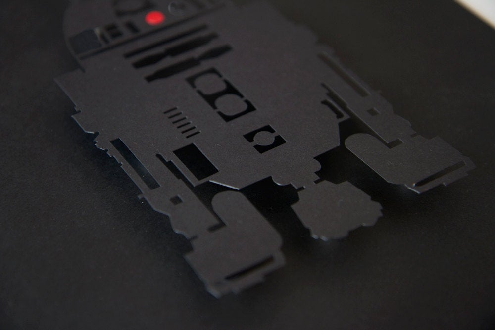 UNFRAMED Star Wars - R2D2 paper cut art